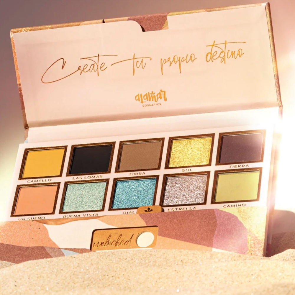 Alamar destino eyeshadow palette